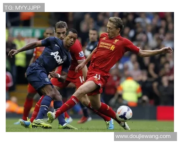 五十年前的经典对决利物浦与伯恩茅斯的足球传奇回顾 五十年前的经典对决利物浦与伯恩茅斯的足球传奇回顾