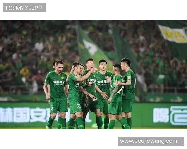 国安与上港激战在即11月11日赛事前瞻与胜负预测分析